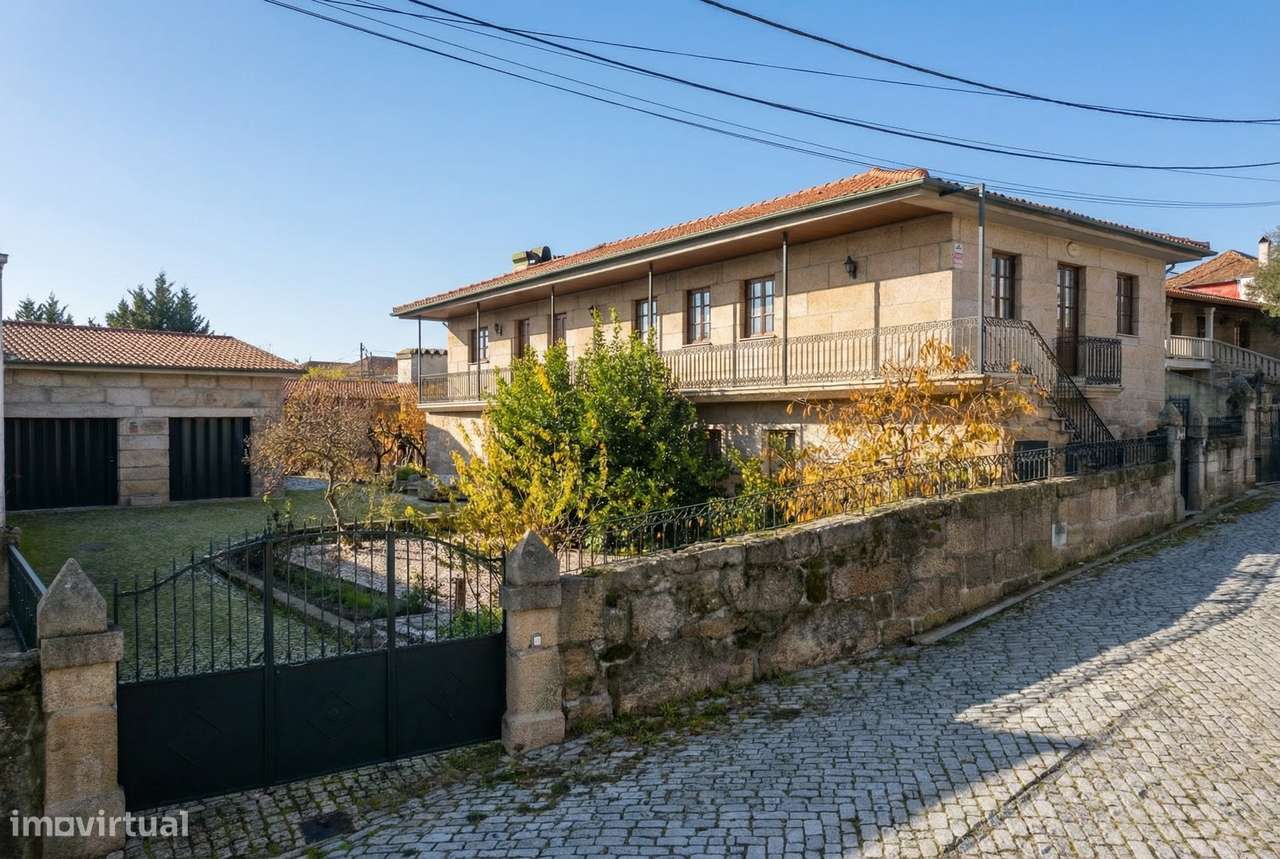 Moradia T5 em pedra em Vila Verde da Raia - Chaves - Grande imagem: 4/51