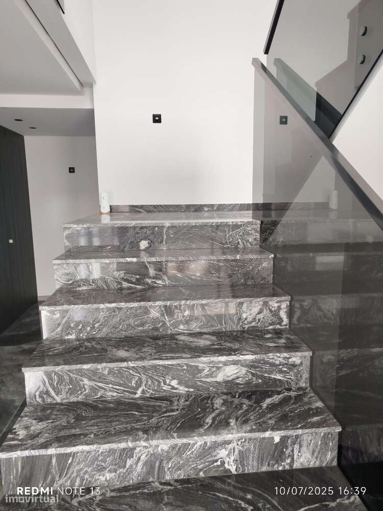 Moradia para venda em Alvide - Cascais-19