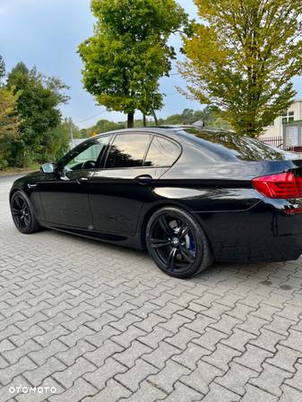 BMW M5 Standard - 8