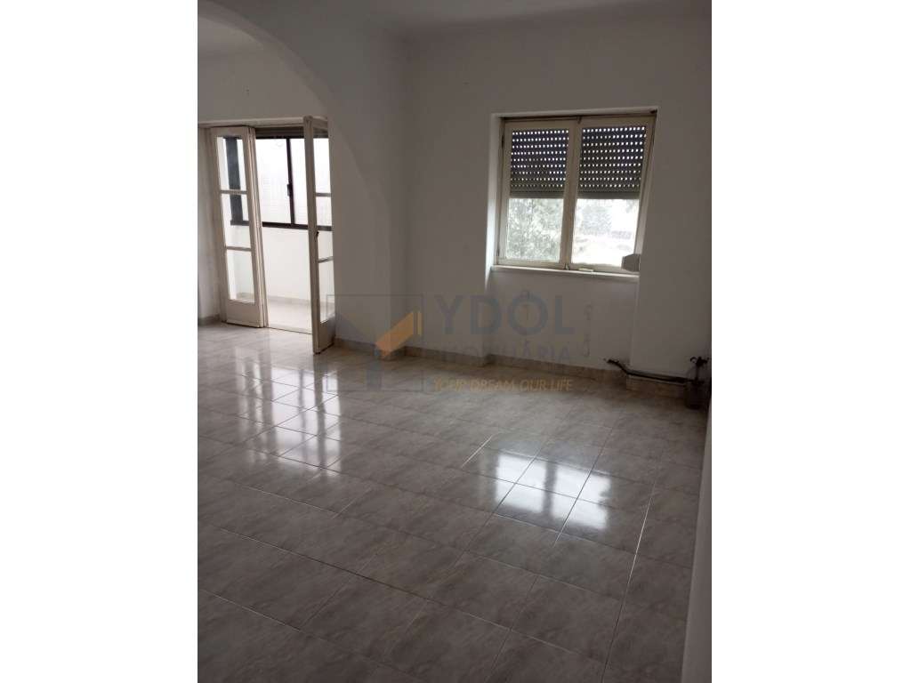 Apartamento T3 Alto do Seixalinho-17