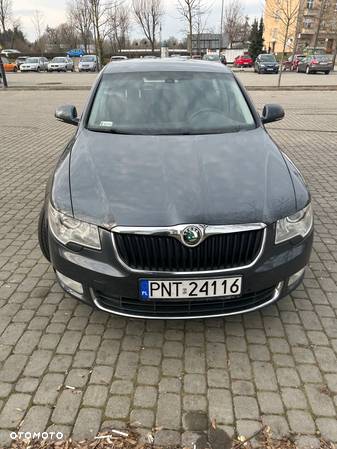 Skoda Superb 2.0 TDI Elegance - 1