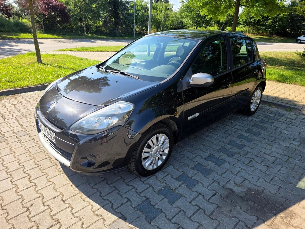 Renault Clio III (2005-2012) 1.2 TCE Authentique 2011