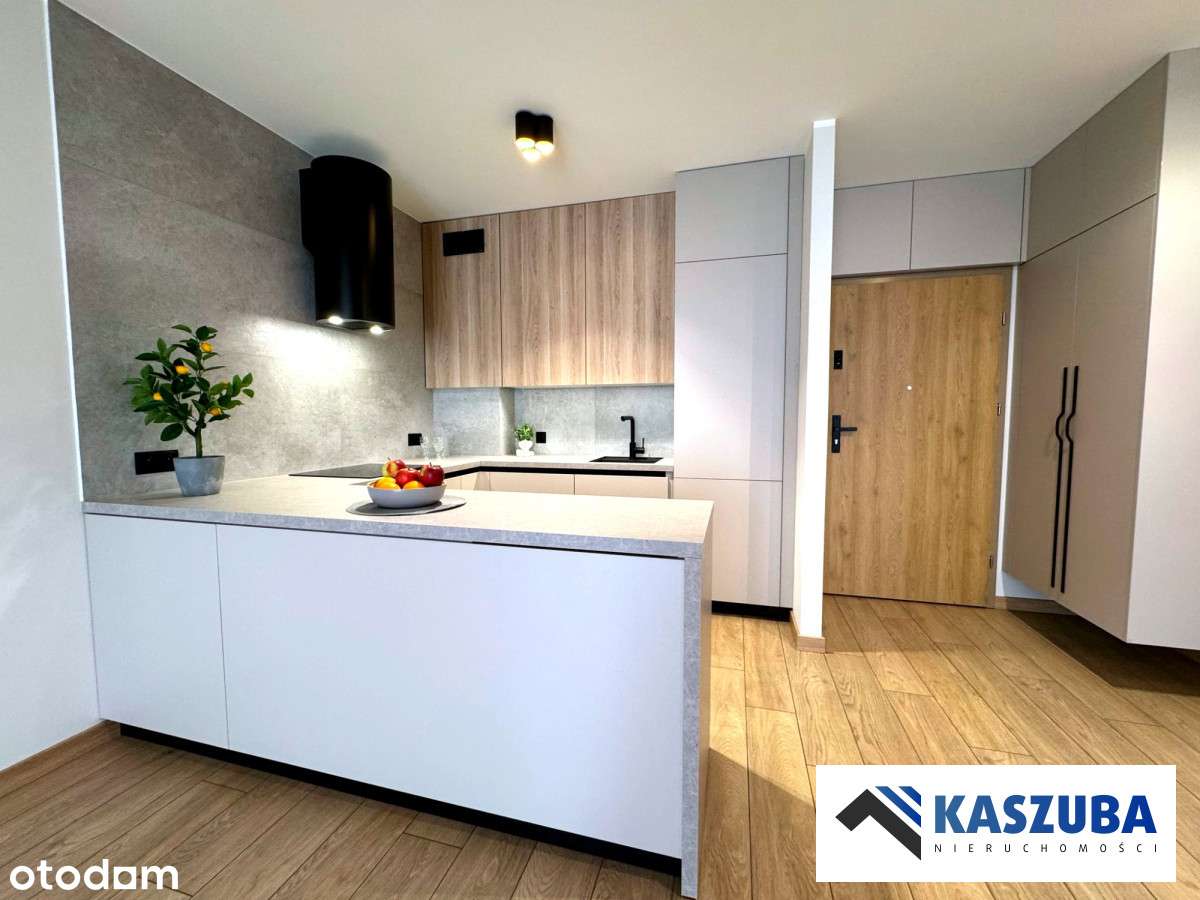 2pok wysoki standard miejsce w hali + komórka-3