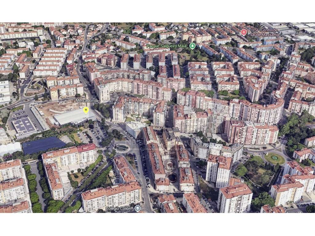 Apartamento T1 com Lareira, excelentes Áreas, na zona central de Ma...-19