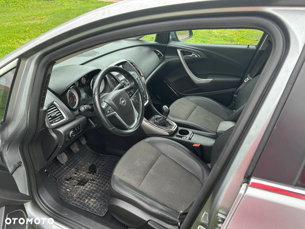 Opel Astra III 1.7 CDTI - 12