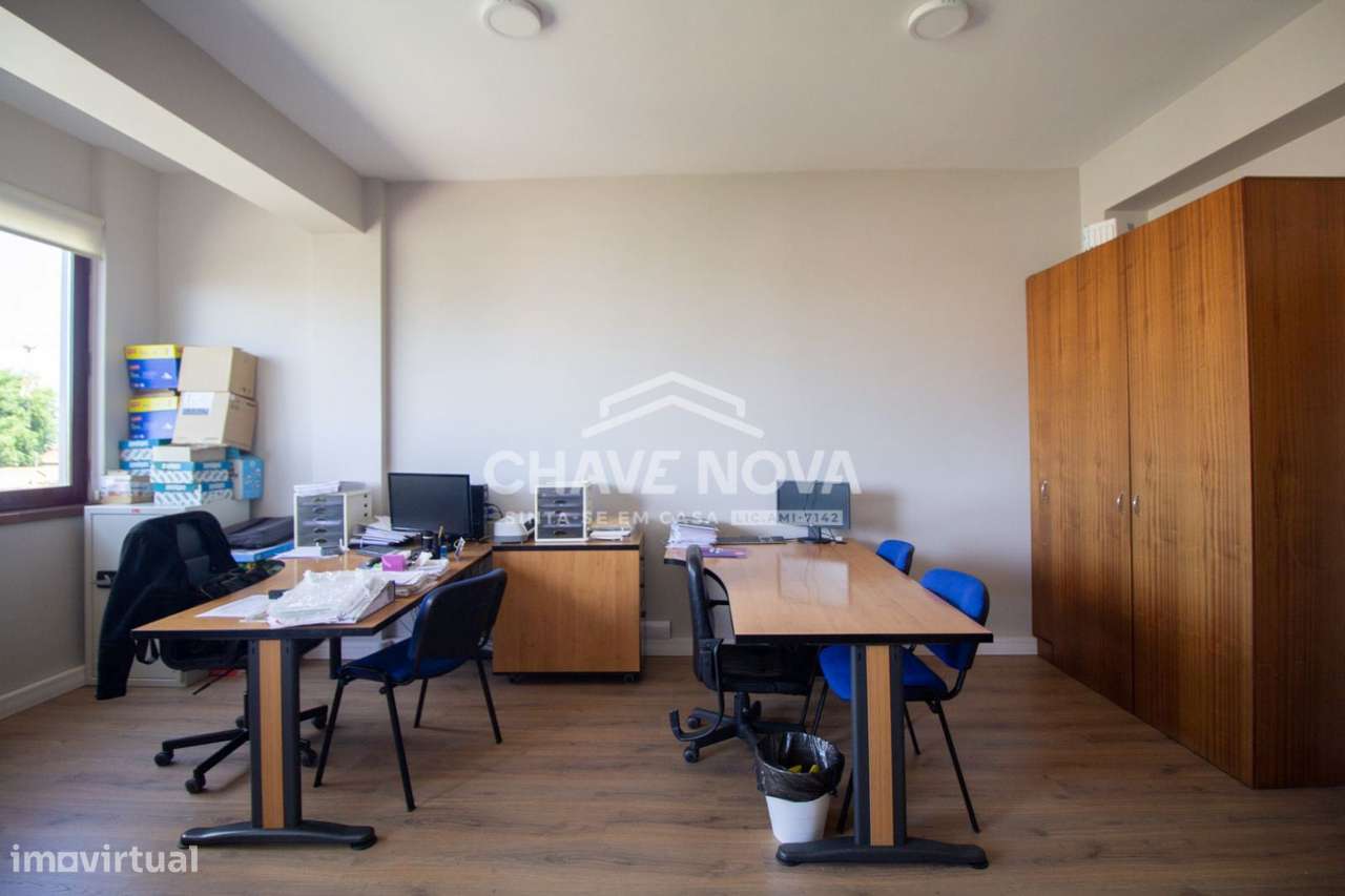 Estúdio T0 Centro Gaia (Avª da República) - Grande imagem: 2/13