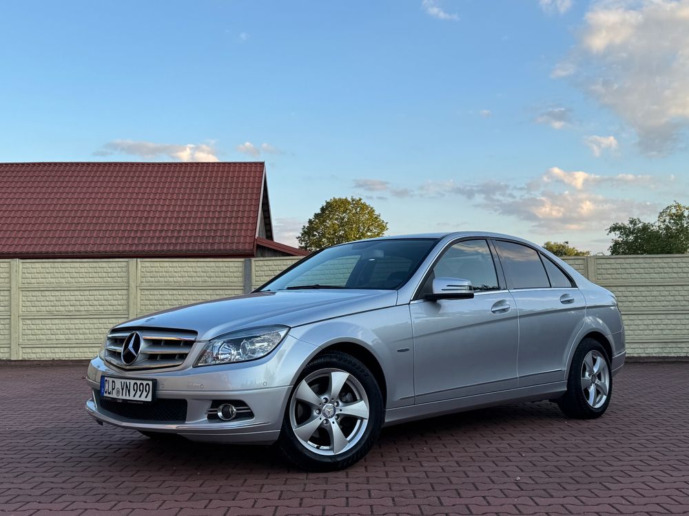 Mercedes-Benz C W204 (2007-2014) 180 CGI Automatik BlueEFFICIENCY Avantgarde 2010