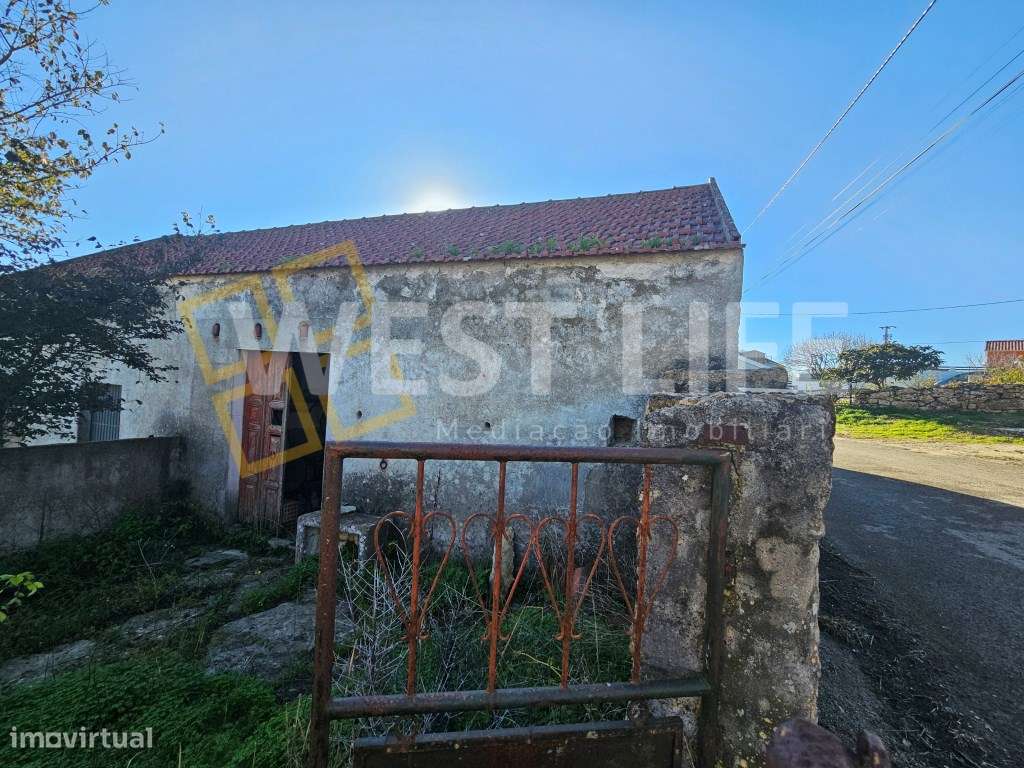 Adega de 95m2 com logradouro em Murtal - Igreja Nova - Mafra - Grande imagem: 4/24