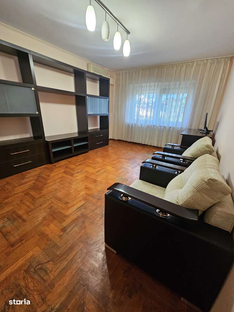 Vând apartament cu doua camere in Obcini-10