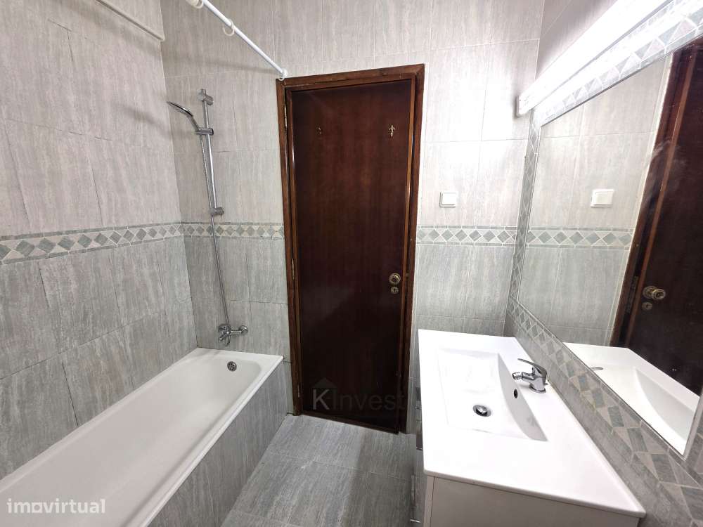 Apartamento T2, Flamenga, Santo António dos Cavaleiros , Loures-9