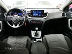 Kia Ceed - 11