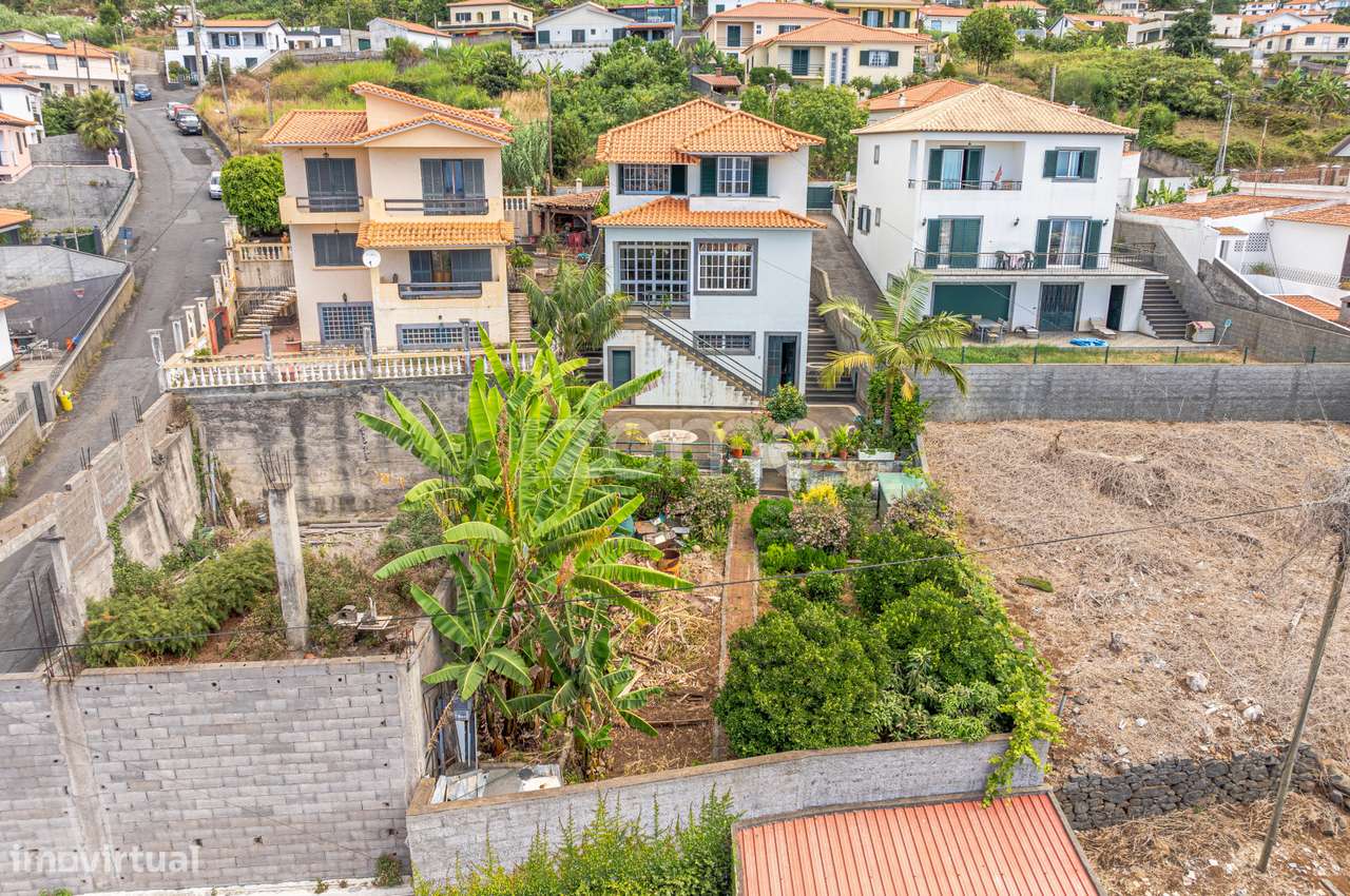 Moradia T3 + 1 Isolada com Vista Baía do Funchal – São Roque, Funch...-14