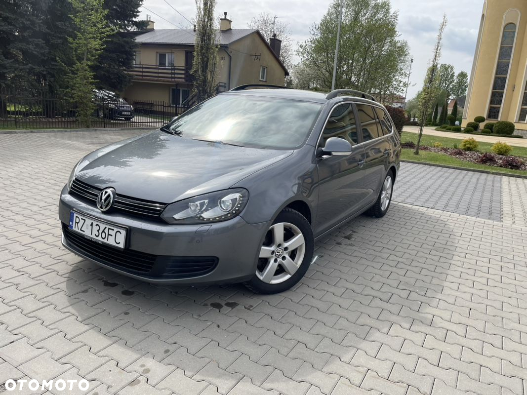 Volkswagen Golf - 5