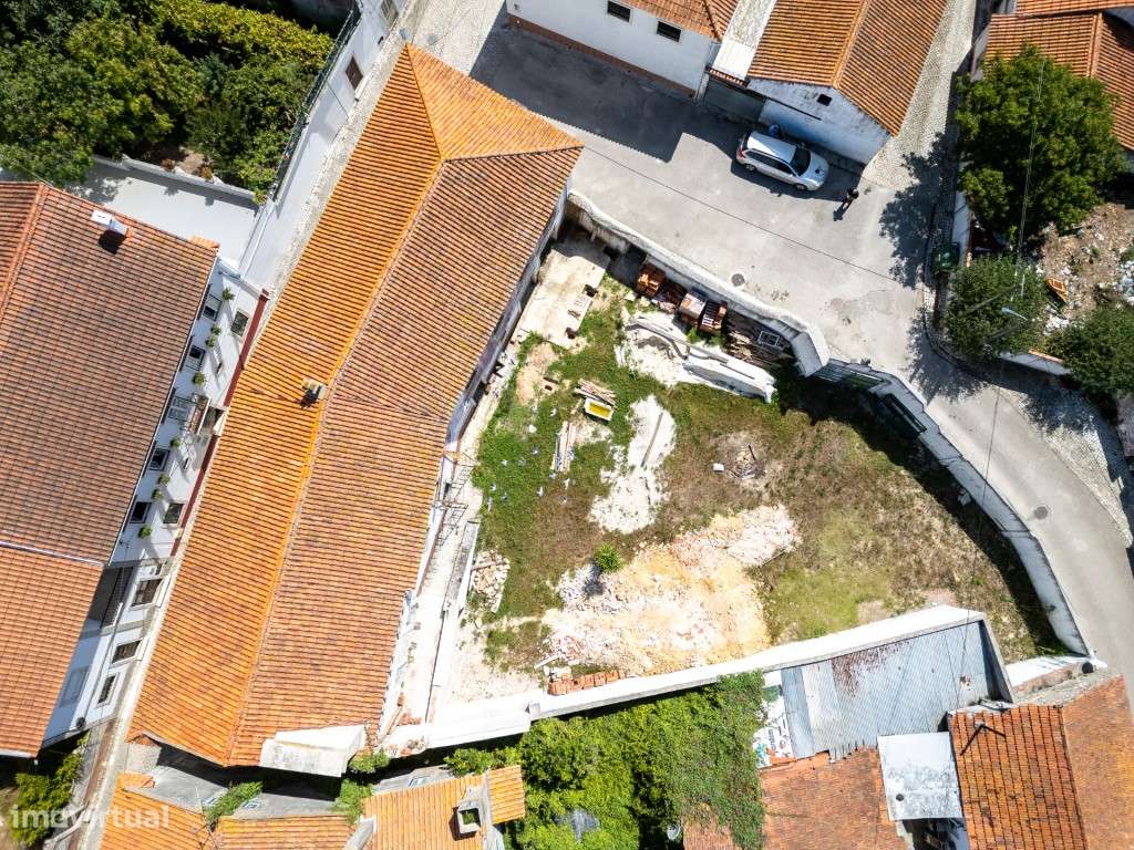 Moradia de Luxo com jardim no centro histórico de Aljubarrota, Alco...-25