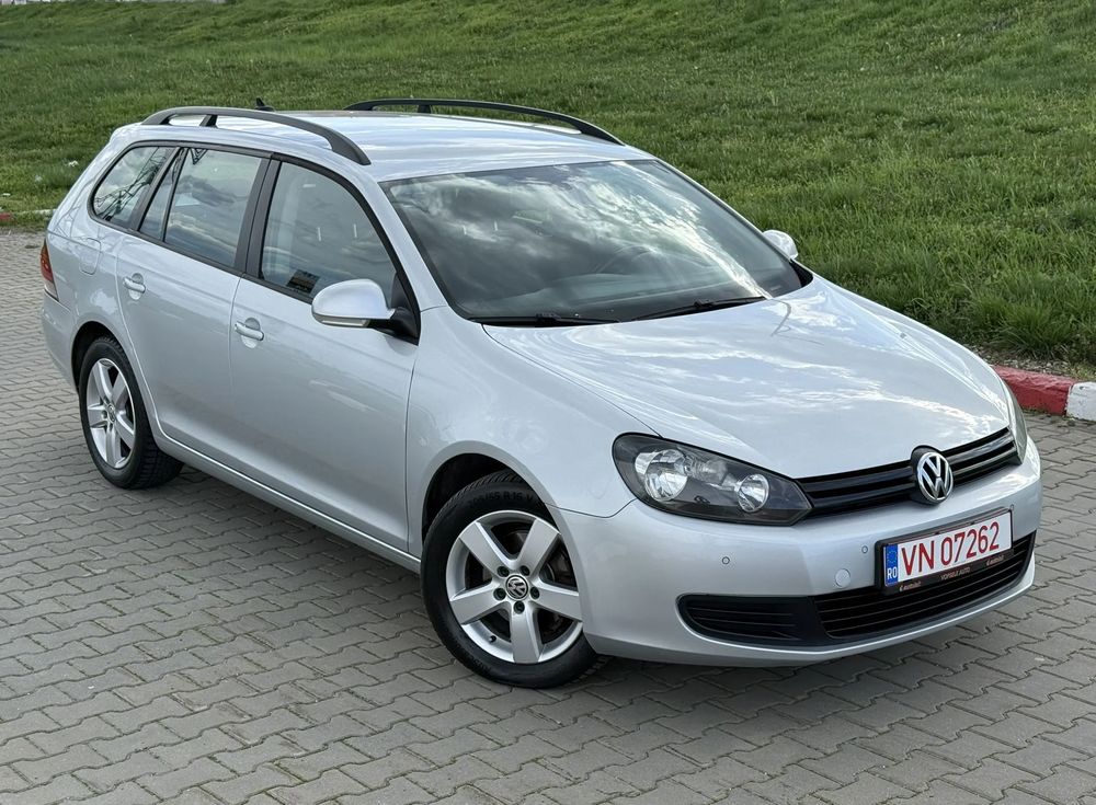 Volkswagen Golf VI [2008 -2013] 1.6 TDI BlueMotion Technology Trendline 2012