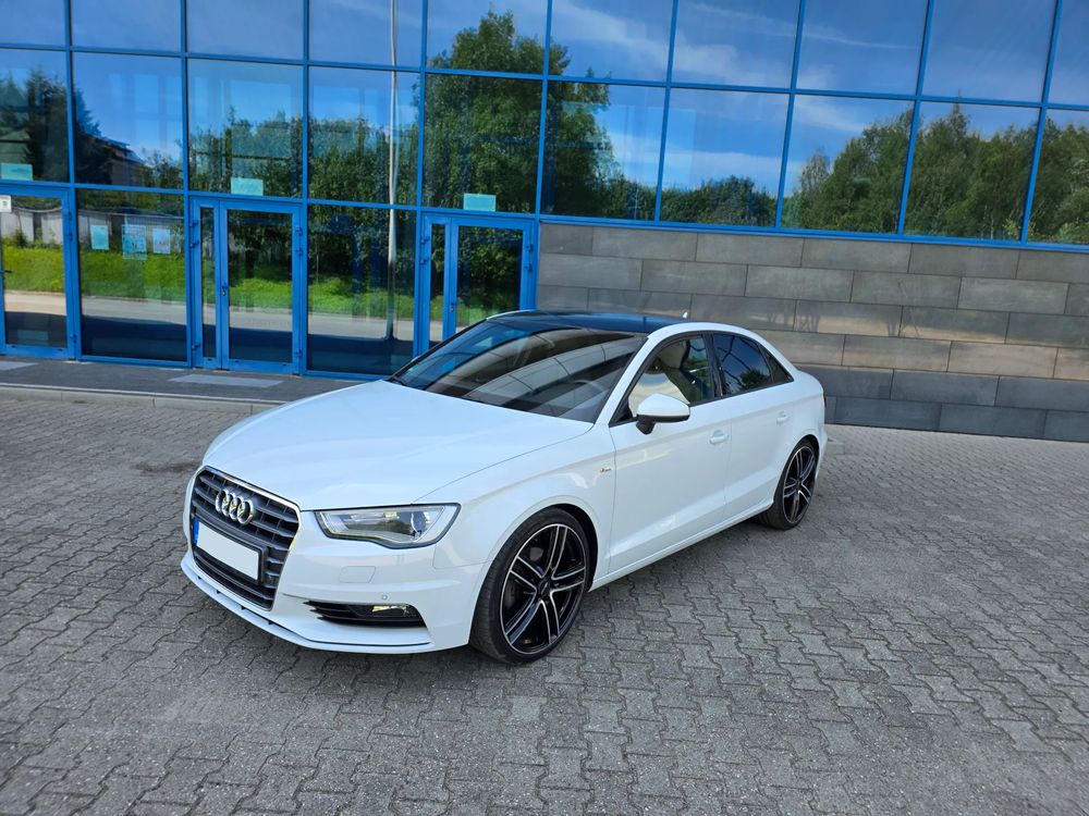 Audi A3 8V (2012-) 1.4 TFSI cylinder on demand S line Sportpaket 2014