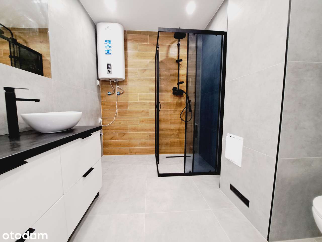 KSM, 3 pokoje, 46m2, 1 piętro po generalnym remoncie-15