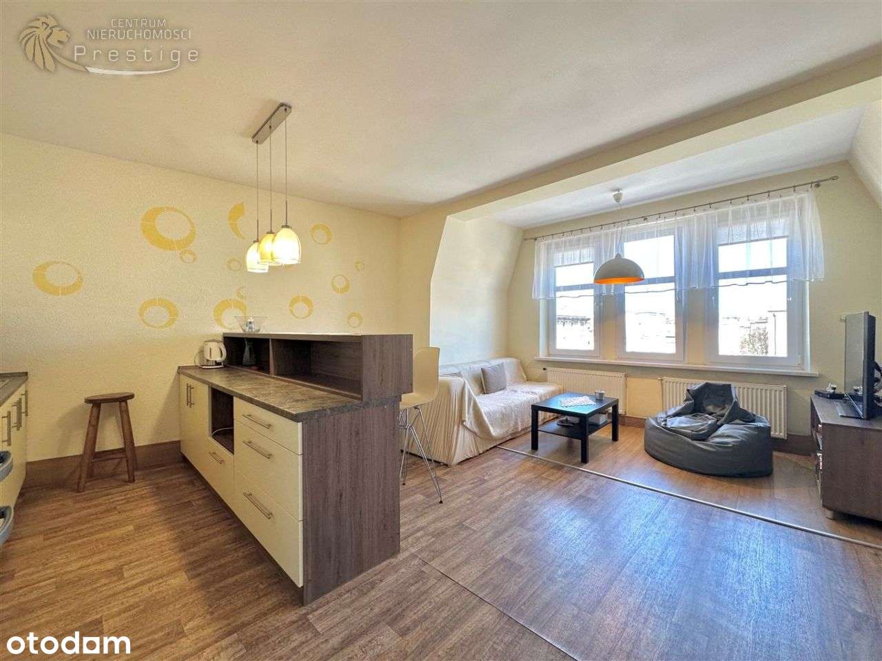 2 pokoje | Umeblowane i wyposażone. - Pełny obrazek: 4/10