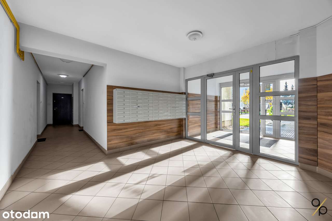 Przestronne 3 pokoje 74 m² z garażem i komórką – świetna lokalizacja!-12