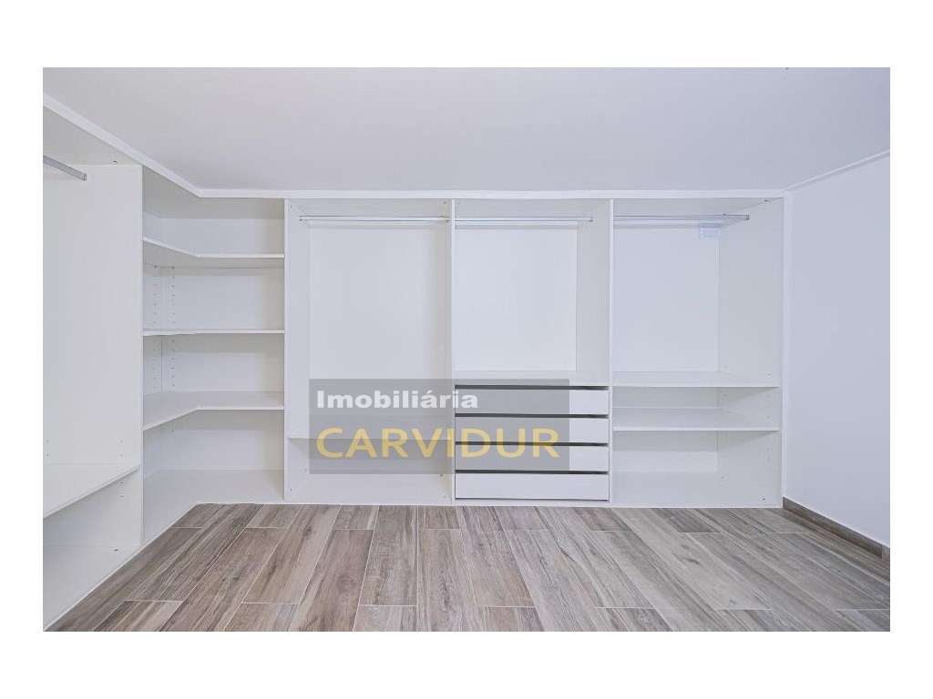 Alto Seixalinho T2 totalmente remodelado e equipado-11