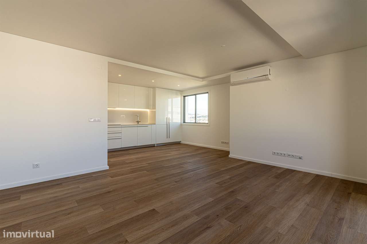 Apartamento T2 Novo a estrear no Condomínio Lago Altear-1