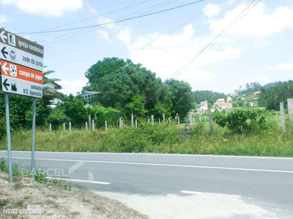 Terreno de construção em Balugães - Barcelos - Grande imagem: 4/7
