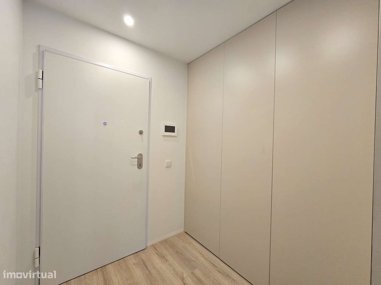 Apartamento T1 com terraço Seminovo. - Grande imagem: 5/30