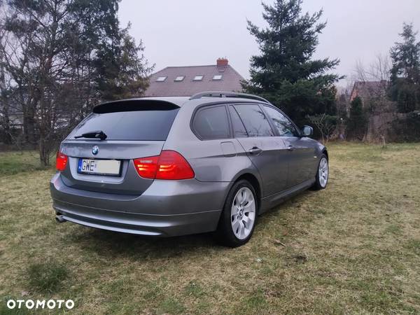 BMW Seria 3 318d - 7