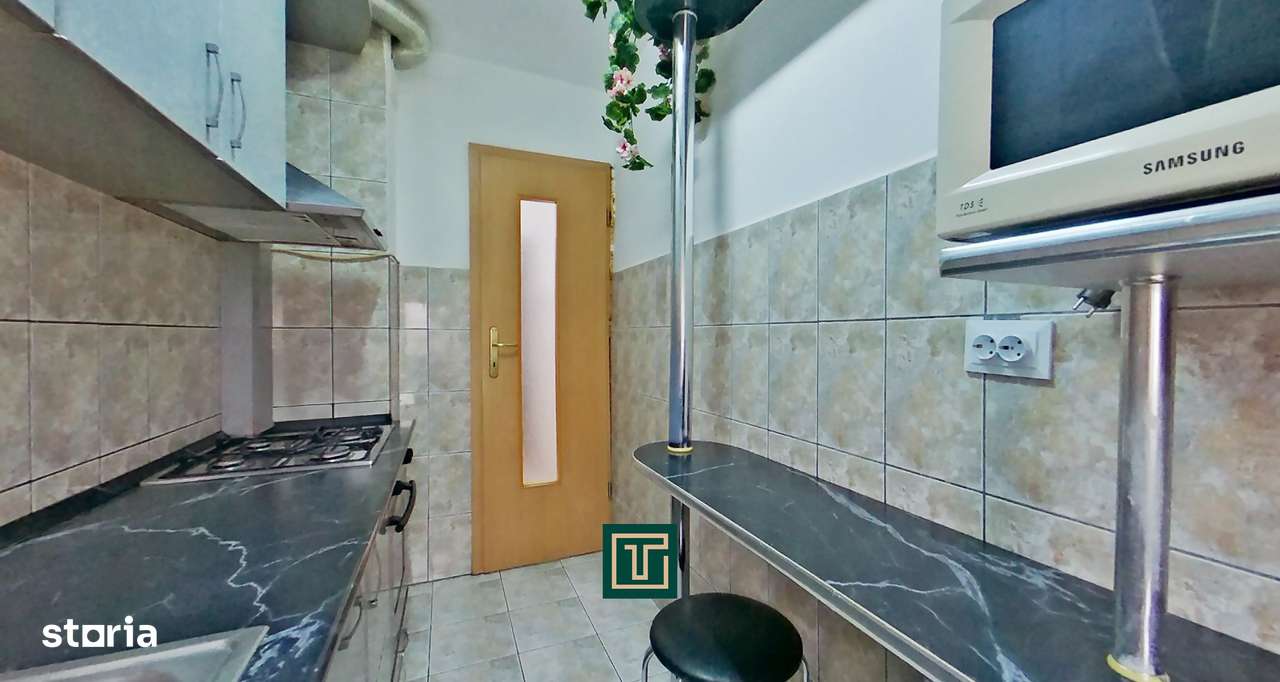 Apartament cu 3 camere de vânzare în cartierul Aurel Vlaicu, Arad - Imagine principală: 3/14