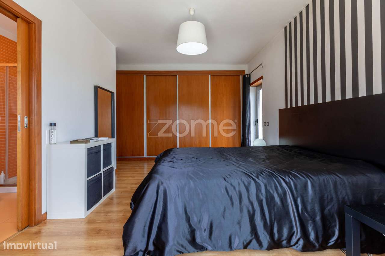 Moradia Moderna em Taveiro, Coimbra com Vistas Desafogadas-44