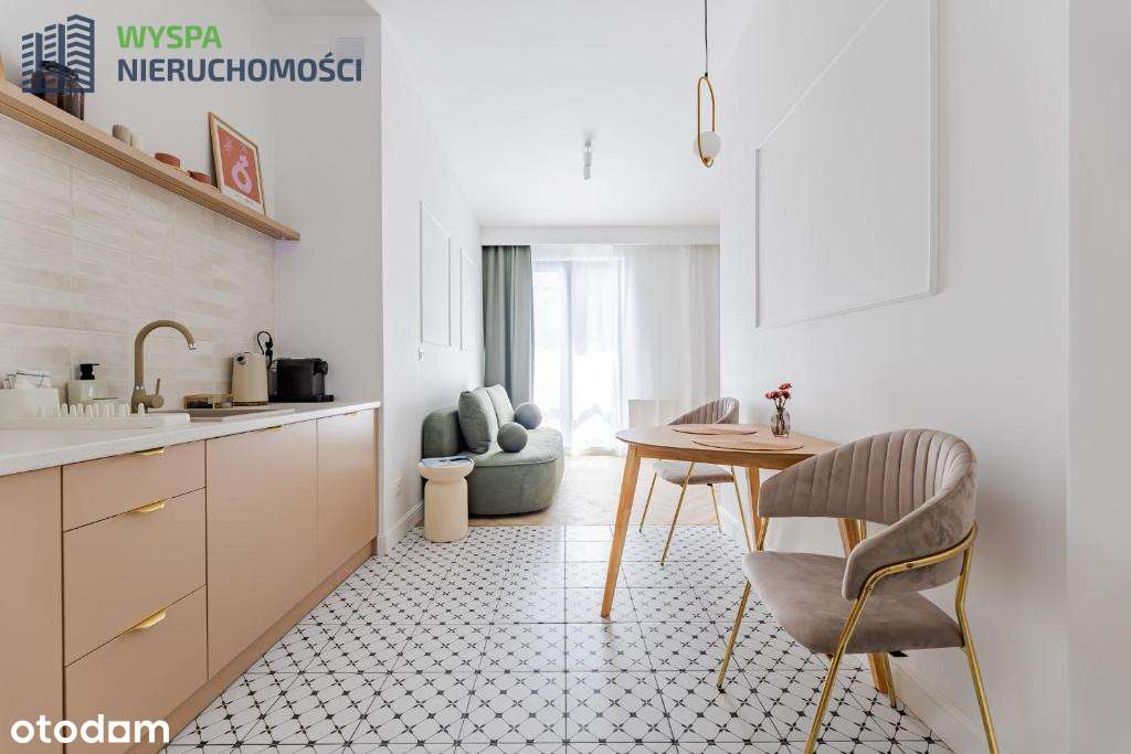 Do wynajęcia kawalerka Roosevelta Residence - Pełny obrazek: 2/11