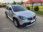 Dacia Sandero Stepway 1.6 - 8