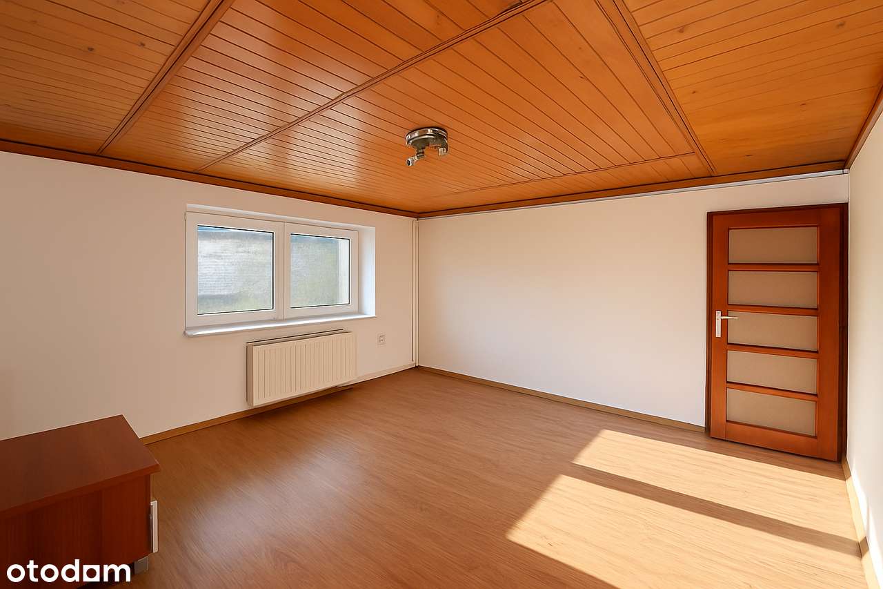 Dom wolnostojący z czterema kondygnacjami, garażem oraz działką-17