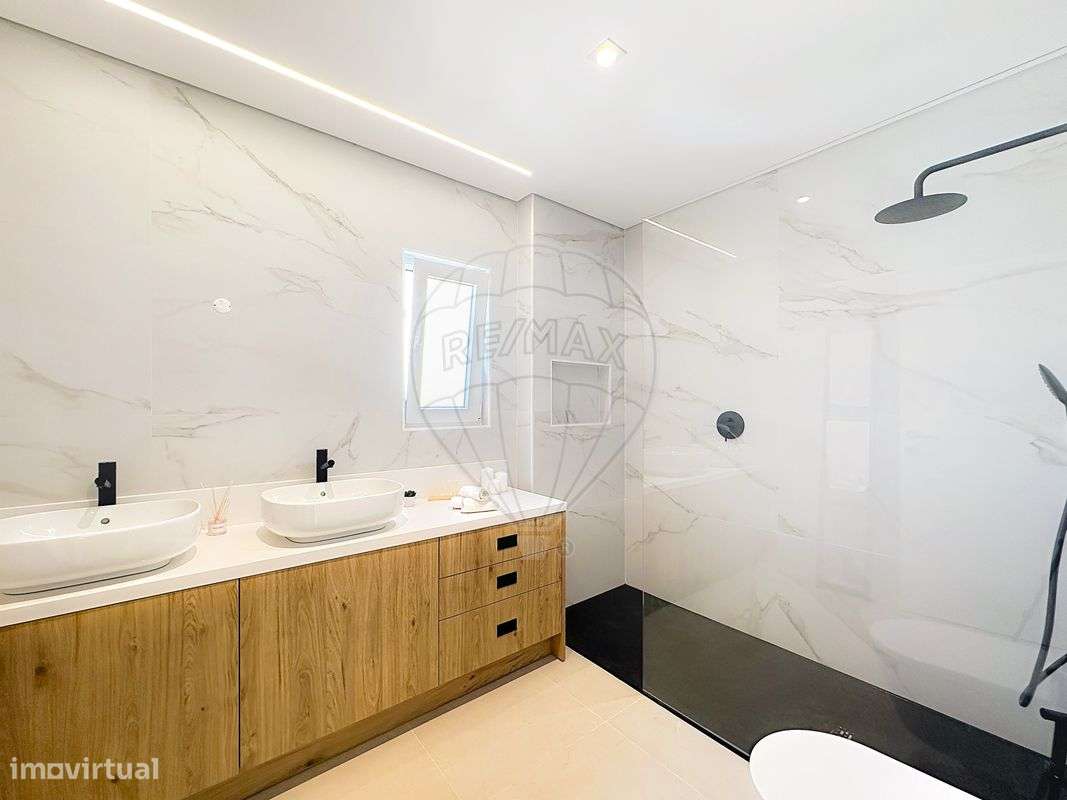 Moradia T3 para venda - Grande imagem: 4/9