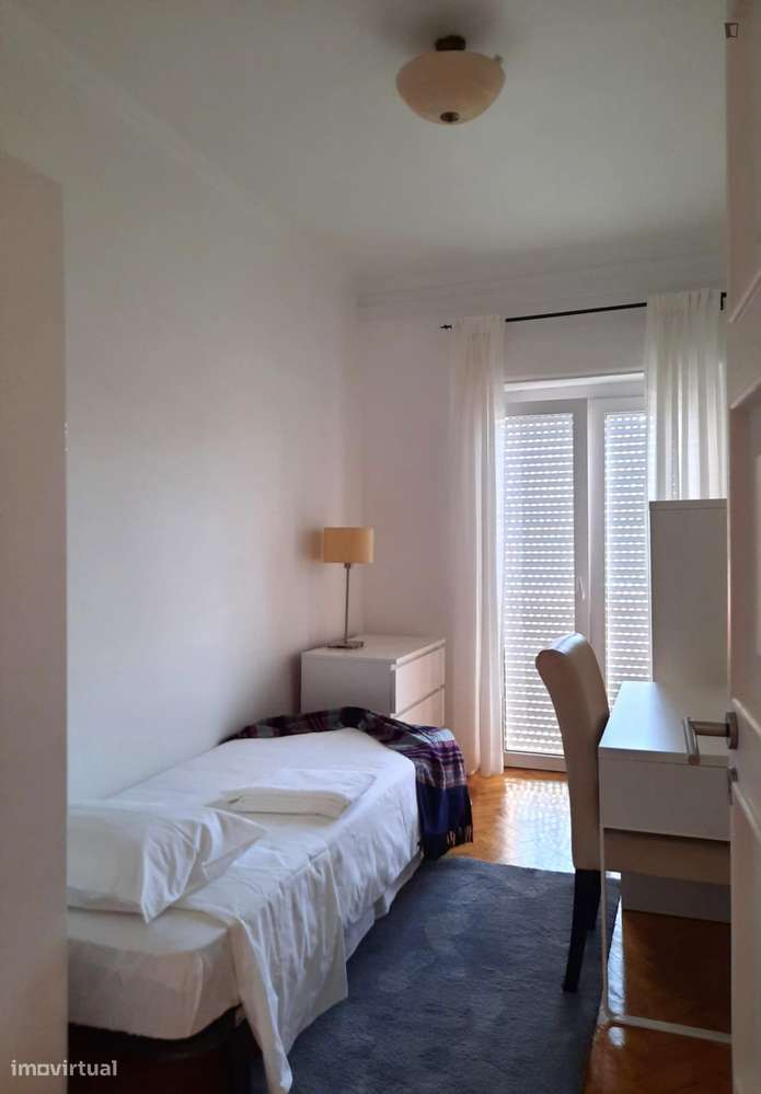 Quarto - localizado em Entrecampos Lisbon - Grande imagem: 4/7