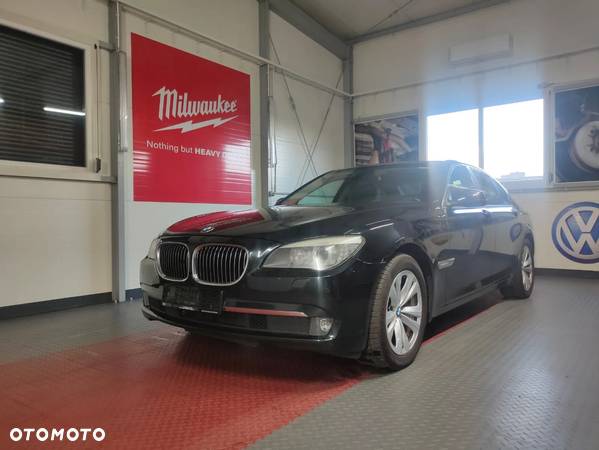 BMW Seria 7 740d - 6