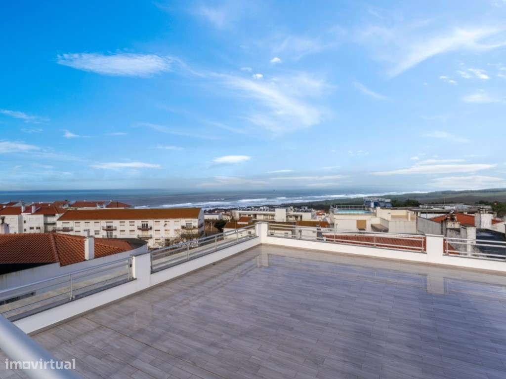Apartamento com vista mar, piscina e estacionamento na Nazaré-21