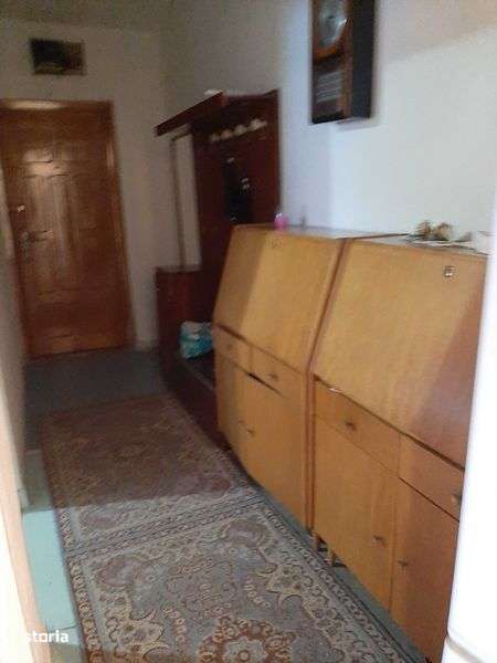 APARTAMENT de inchiriat 2 cam, TECUCI, mobilat, ETAJ 1, zona centrala - Imagine principală: 5/7