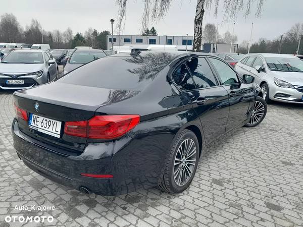 BMW Seria 5 520d xDrive MHEV Sport Line sport - 6