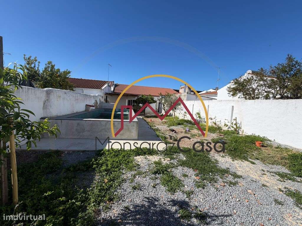 Moradia T3 em Montoito com Piscina-8