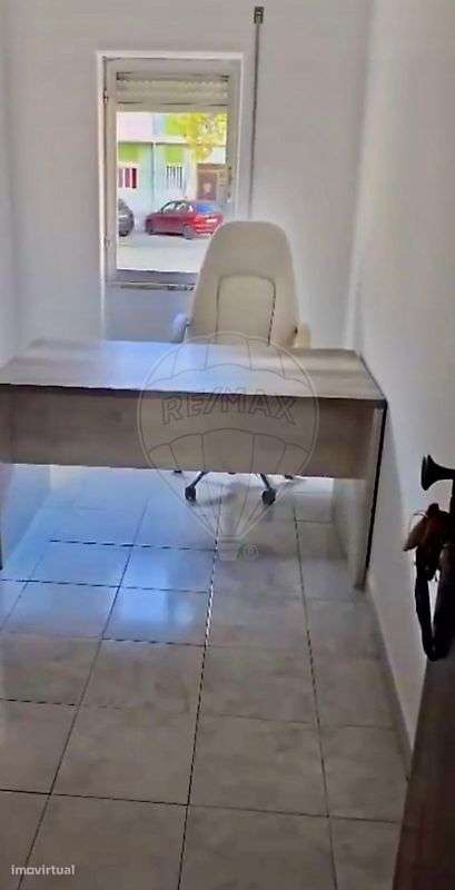 Apartamento T2 para venda - Grande imagem: 2/5