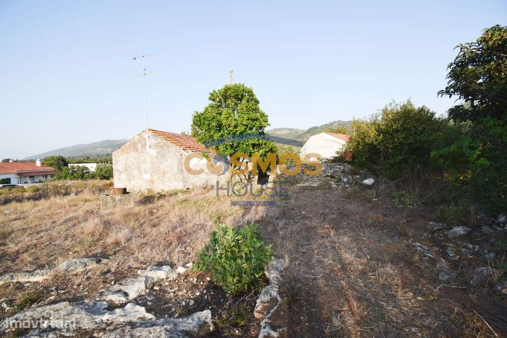 Moradia T2 c/ 6546 m2 terreno - Serra Candeeiros-4