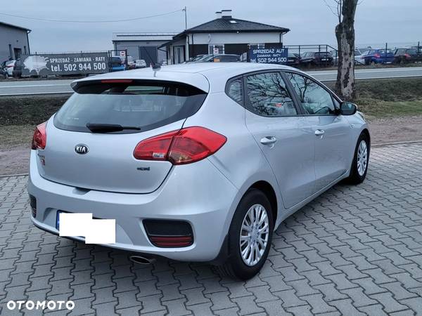 Kia Ceed Cee'd 1.6 CRDi M - 9