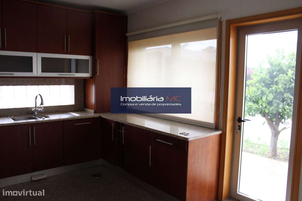 Moradia T3 em Perosinho-5