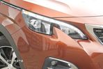 Peugeot 3008 1.2 PureTech Allure S&S EAT8 - 11