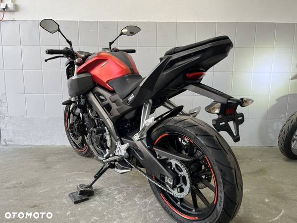 Yamaha MT - 5