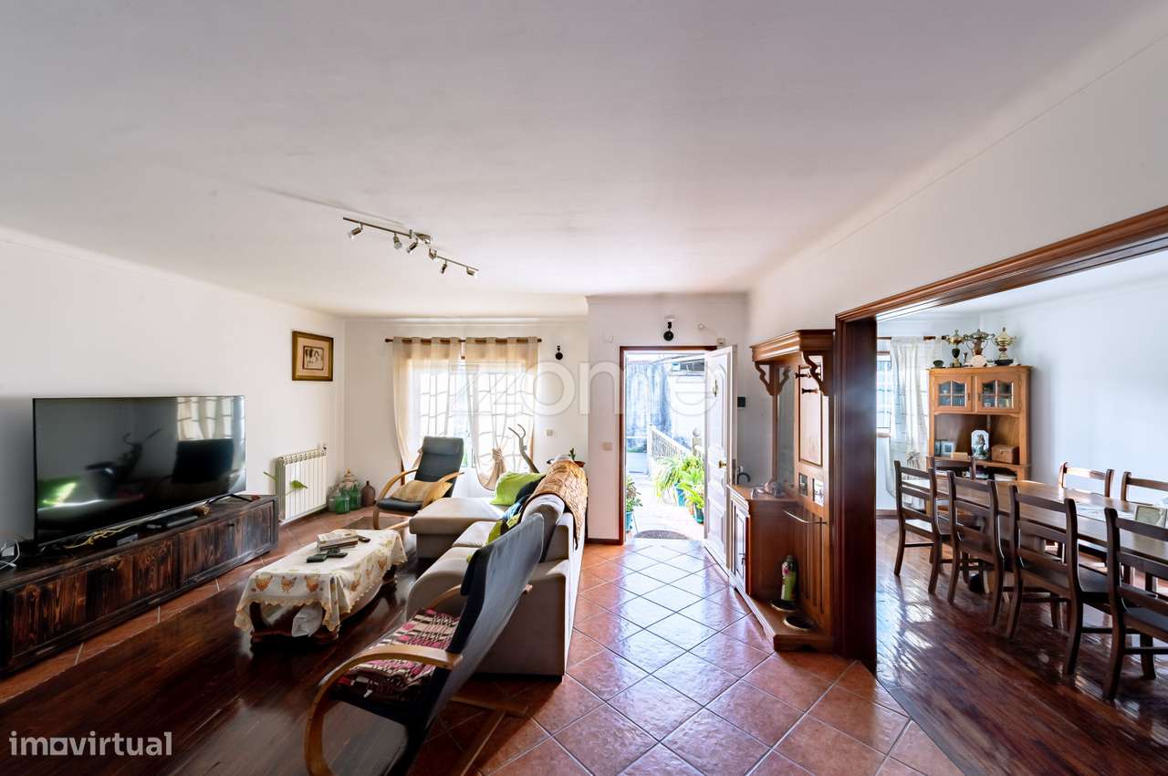 Moradia T4, garagem, jardim, perto da bela Lagoa da Pateira (Águeda) - Grande imagem: 4/43