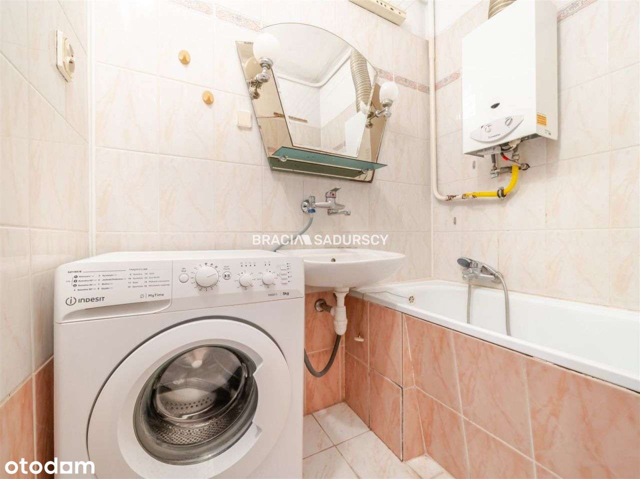 59m2 3 pok+os kuchnia Ul.Staszczyka Bronowice-11