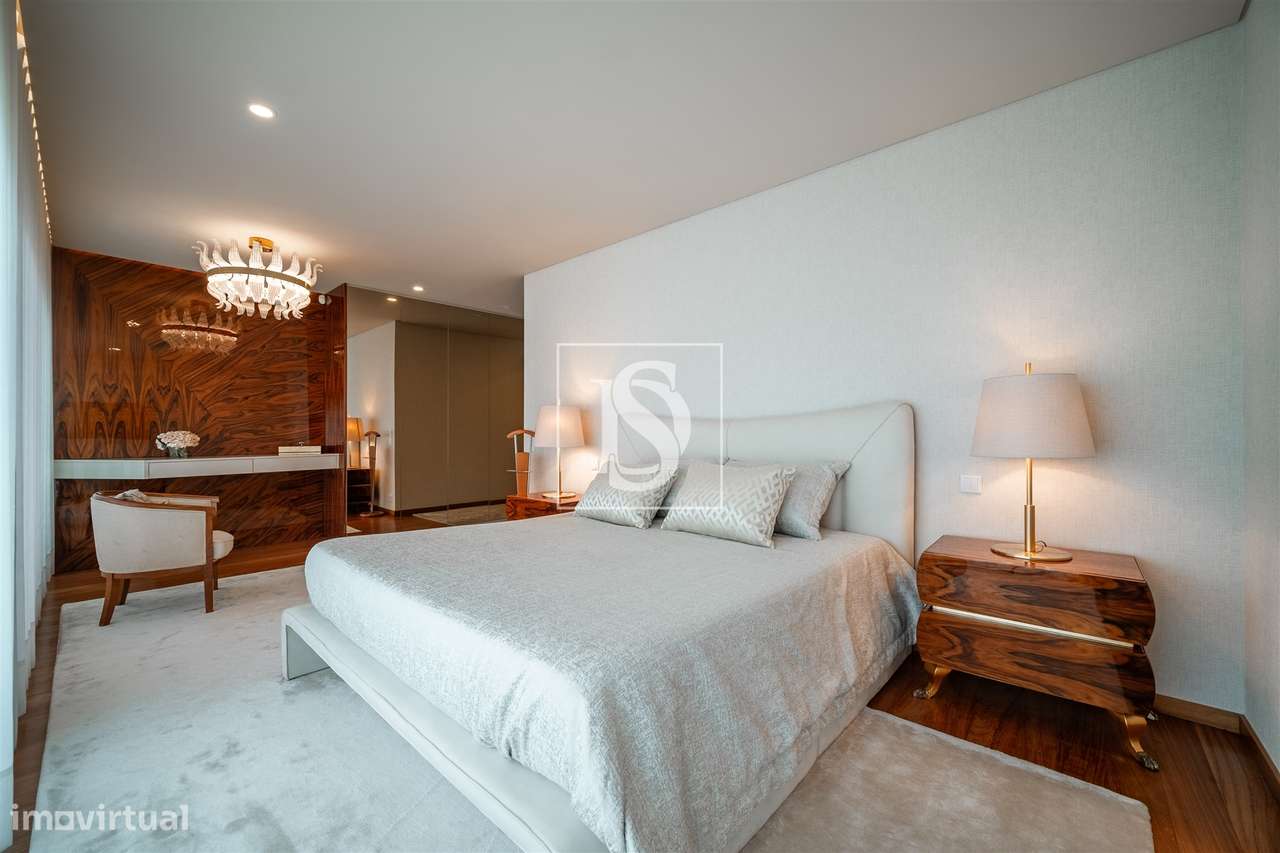 Exclusiva Moradia T4+1 c/ Piscina Aquecida e mais de 380 m²-12