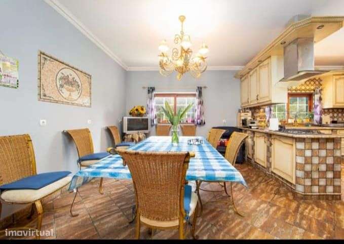 Moradia de Luxo T7 na quinta do Peru-18